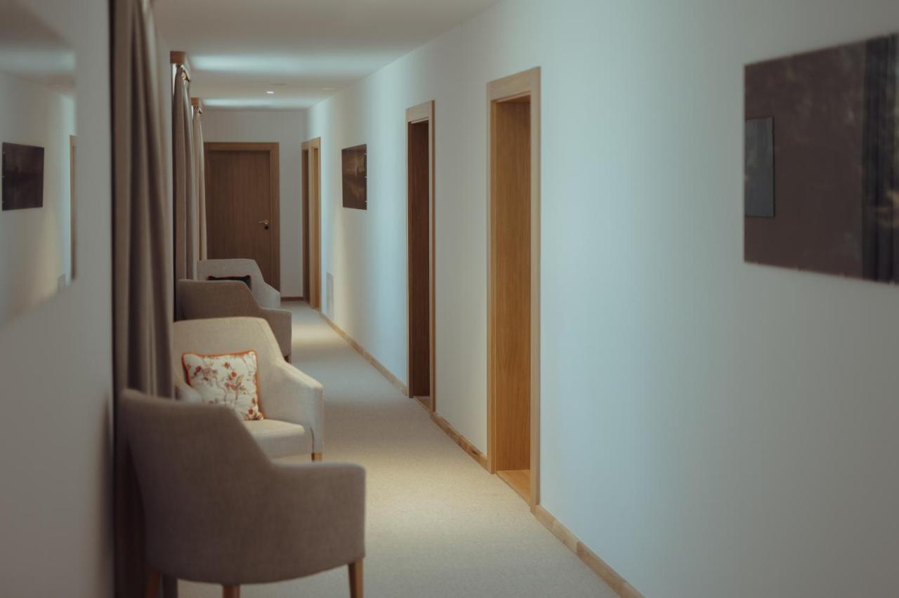 Brigaderos Hotel Brigadir Borsi Dış mekan fotoğraf
